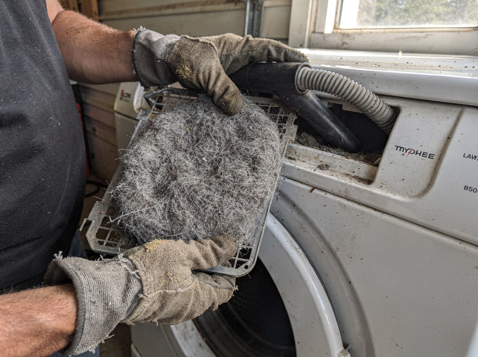 Cleaning Dryer Lint Trap service in Midlothian, VA